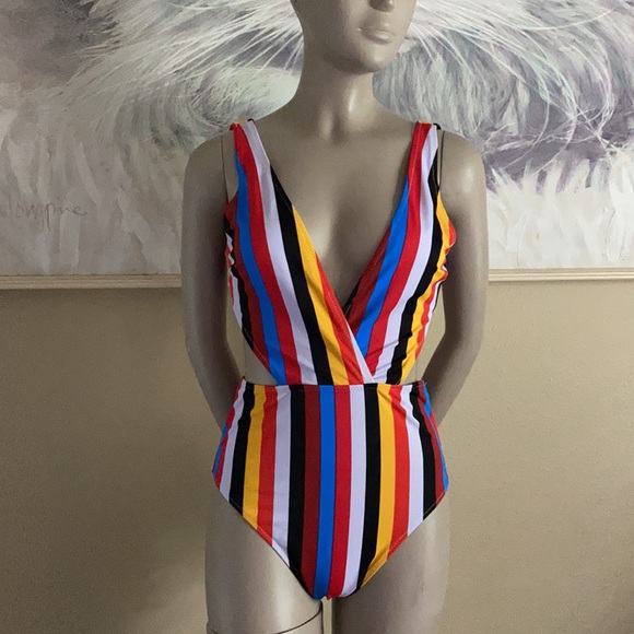 Cupshe Striped One Piece V-Neck Swimsuit size S - Picture 8 of 14